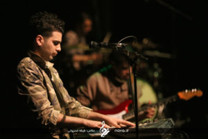 Milad Derakhshani - Fajr Music Festival - 25 Dey 95 12